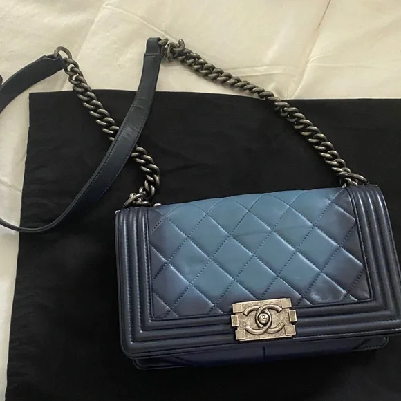 CHANEL Blue Ombré Quilted Crossbody Boy Bag - Picture 2 of 5